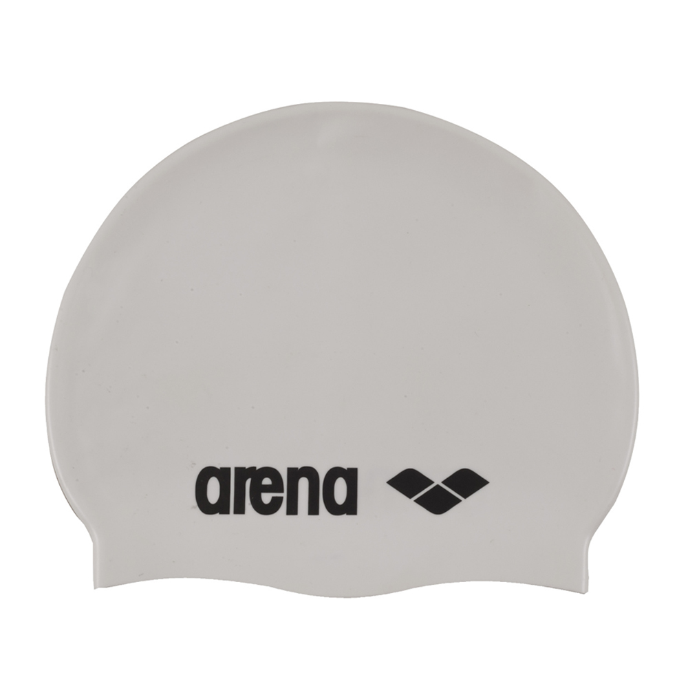 ARENA Classic Silicone Cap - Klasična i izdržljiva uniseks kapa za plivanje Arena Classic Silicone savršeno pristaje različitim oblicima glave. Kapa štiti kosu od klora i smanjuje otpor. Ojačani rub sprječava podizanje kapice. Mekana i elastična silikonska tkanina jamči izvanrednu udobnost nošenja.