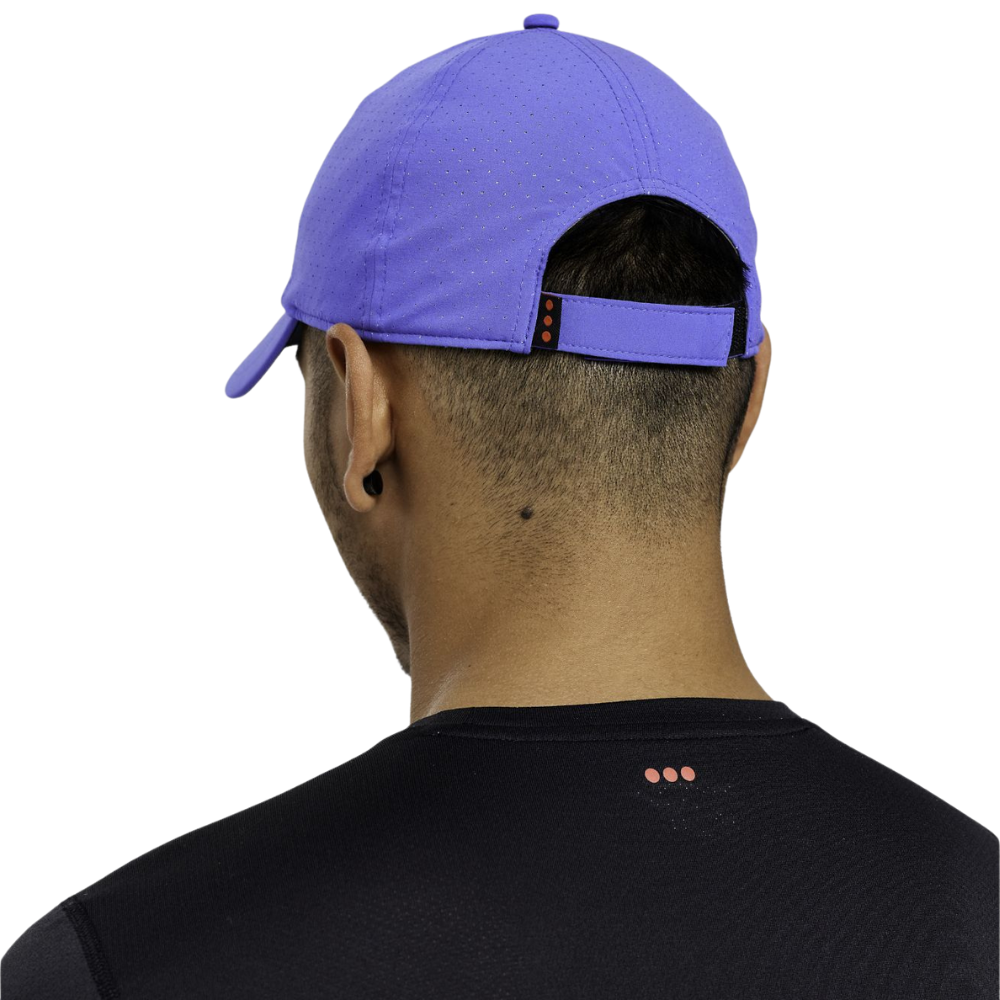 Saucony Outpace Petite Hat