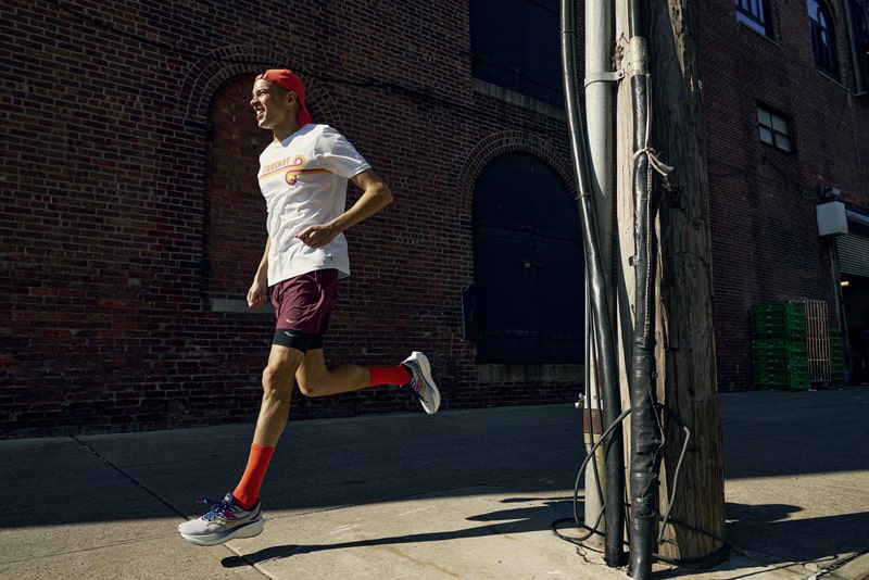 UNDER ARMOUR HG ARMOUR HIRISE LEG - Imate pitanje? Kontaktirajte nas.Besplatna dostava za sve narudžbe iznad 35,00€Kupujte brzo i sigurno, plaćajte karticama ili pouzećem.Ukoliko Vam naručeni artikal ne odgovara ili ga želite zamijeniti za drugi, rok za zamjenu/povrat je 30 dana od primitka.
