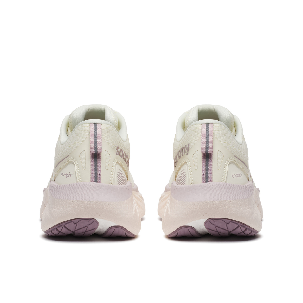 SAUCONY Triumph 22 5 5
